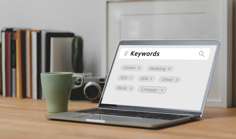 Comment analyser les mots-clés de vos concurrents